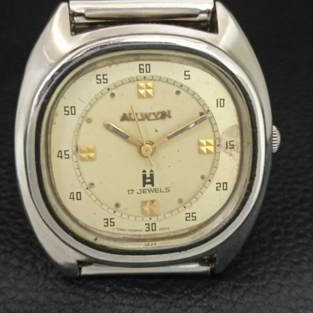 Vintage 1976 Allwyn Manual Mens Silver Watch W/Steel Strap & Gold accents